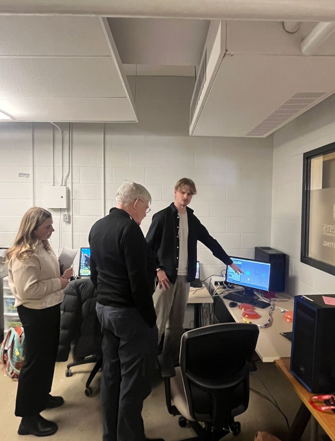 Med-i CREATE Trainees Present Research to Professor Russell H. Taylor